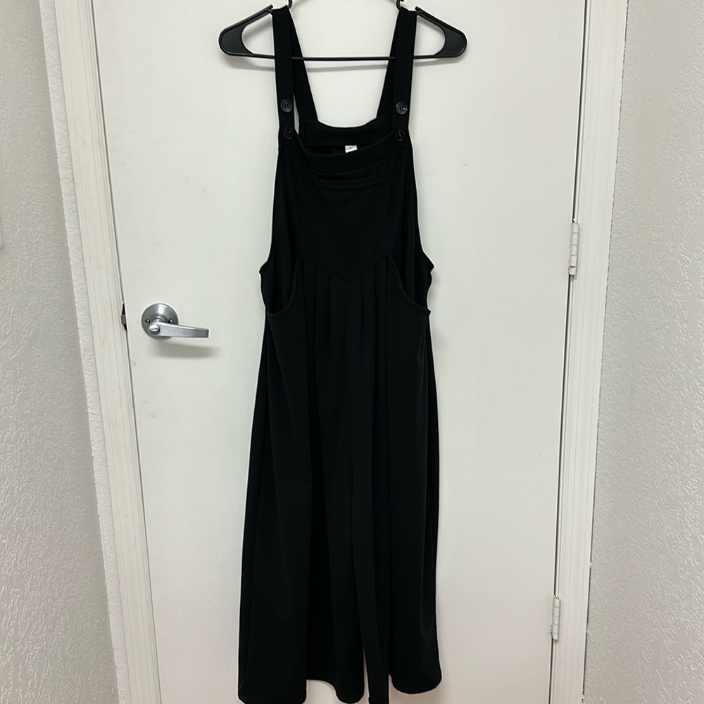 Halara New jumpsuit color, black size medium